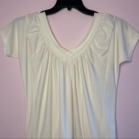 2/$10 ✨ Boyet Fajardo Off Shoulder Top - Picture 6 of 7